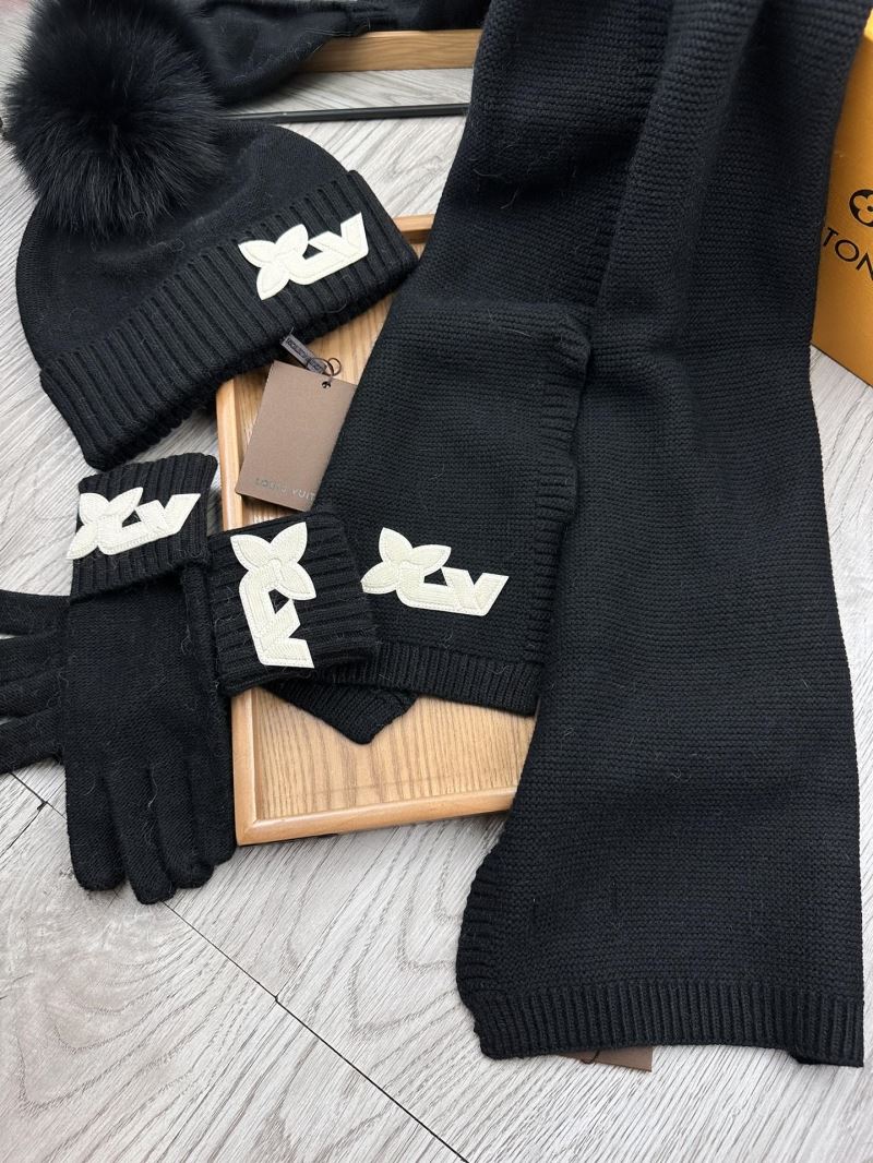 Louis Vuitton Caps Scarfs